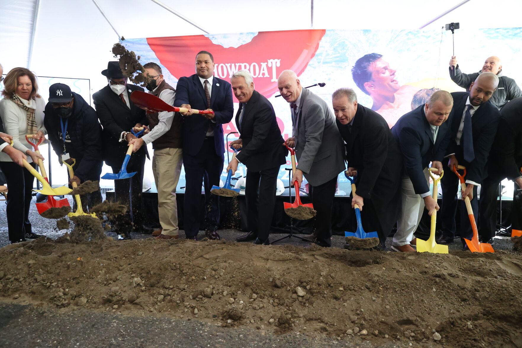 What is developer Bart Blatstein's impact on Atlantic City? | water park groundbreaking.jpg